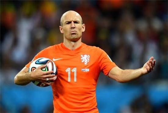 荷兰上上之签！欧国联抽签，荷兰跟德国、塞尔维亚、希腊分在一组。这对于荷兰来说，