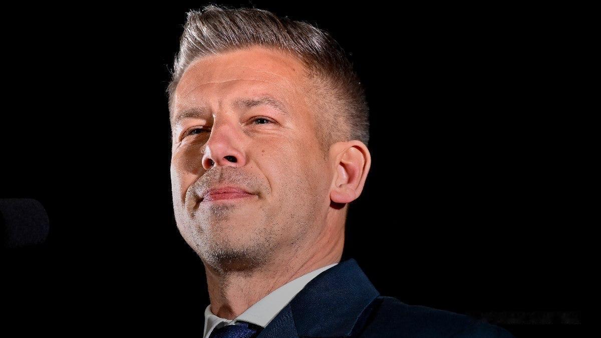 匈牙利当选总理彼得·毛焦尔现在有个难题：欧盟打算给乌克兰900亿欧元贷款，需