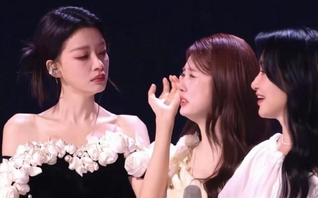 《浪姐》今年的质疑声更大了孙怡明显唱的更好一点，但是1V1还是输了，即便总分更