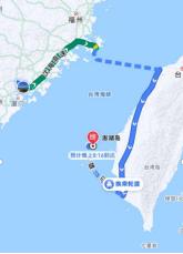 已在大陆福建买下别墅定居的台湾省著名歌手黄安，最近在台湾探亲。今天他开车时发现，