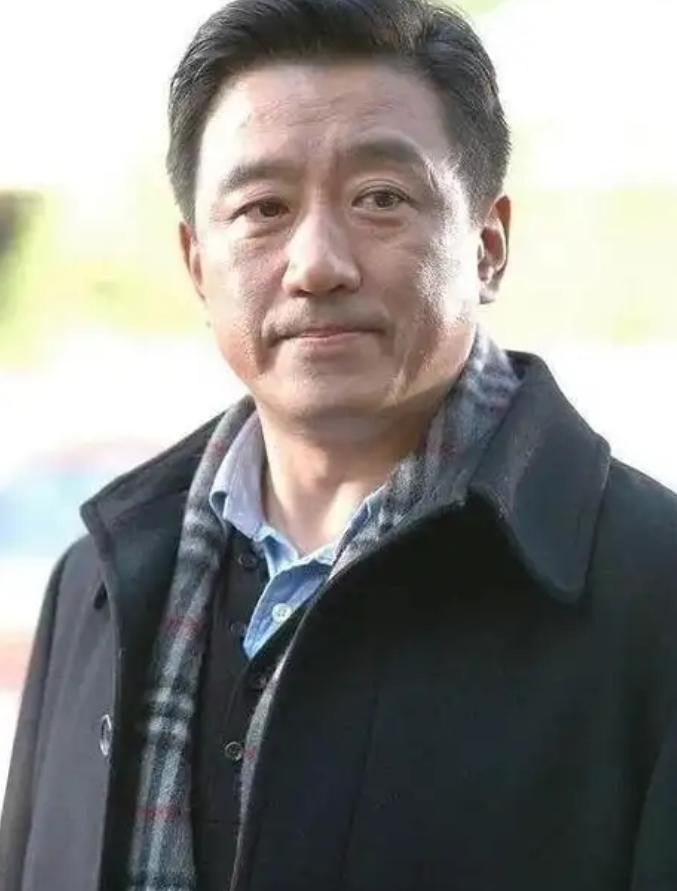 “我宁可重拍，也不会让他得逞！”2000年，导演陈国军筹拍《末路1997