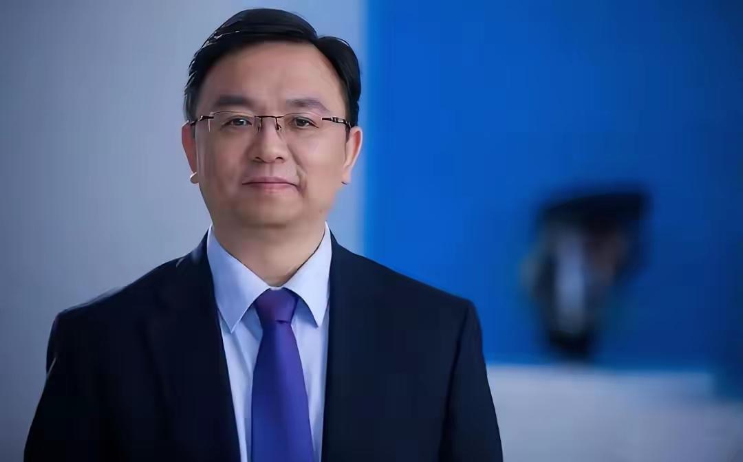 为什么国内众多车企之中，唯独比亚迪出海收获海外市场广泛认可国内新能源赛道百