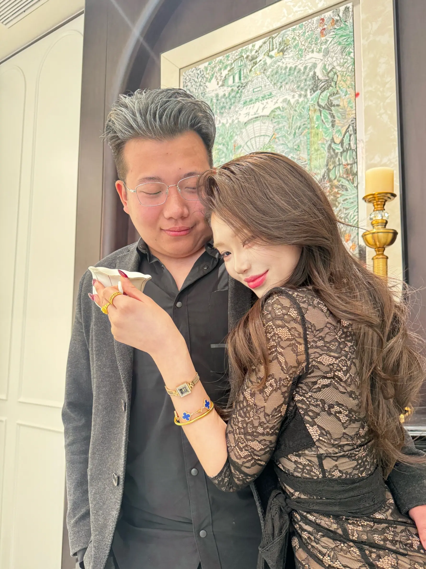世界上所有男人都会出轨的 但是真正爱你的男人 他是绝对不会让你发现的
