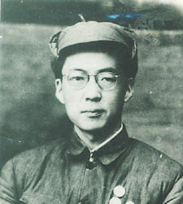 1949年太原解放时，徐向前奉命从战俘营中营救一人，背后原因令人深思1948年