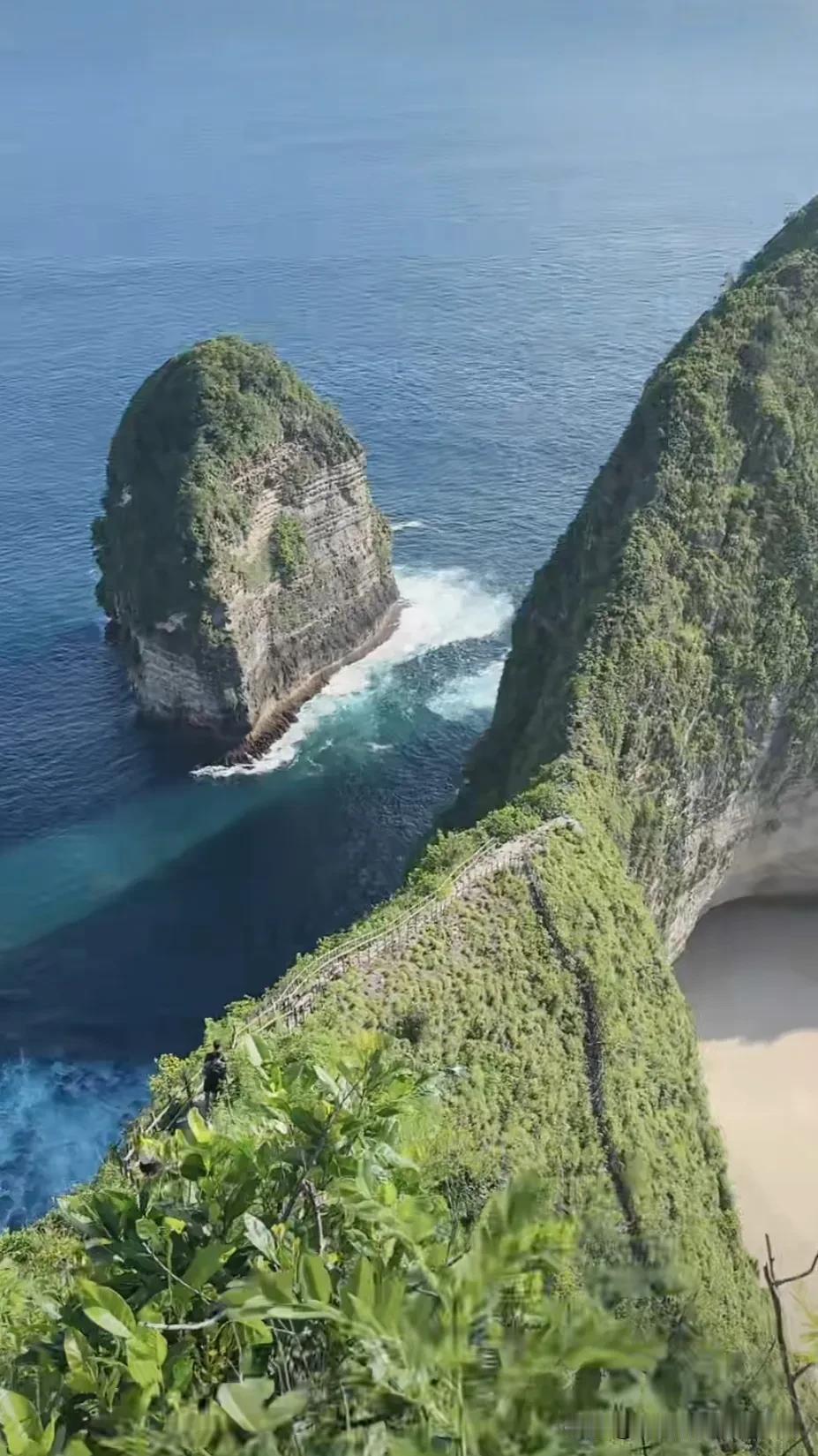 分享自然风景照片海岛风景很美。