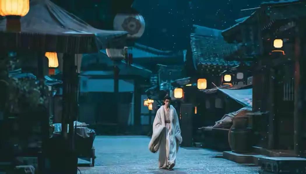 明明《长安二十四计》网络播出效果很好，在央视八台却只有1.3％的收视率。央视播