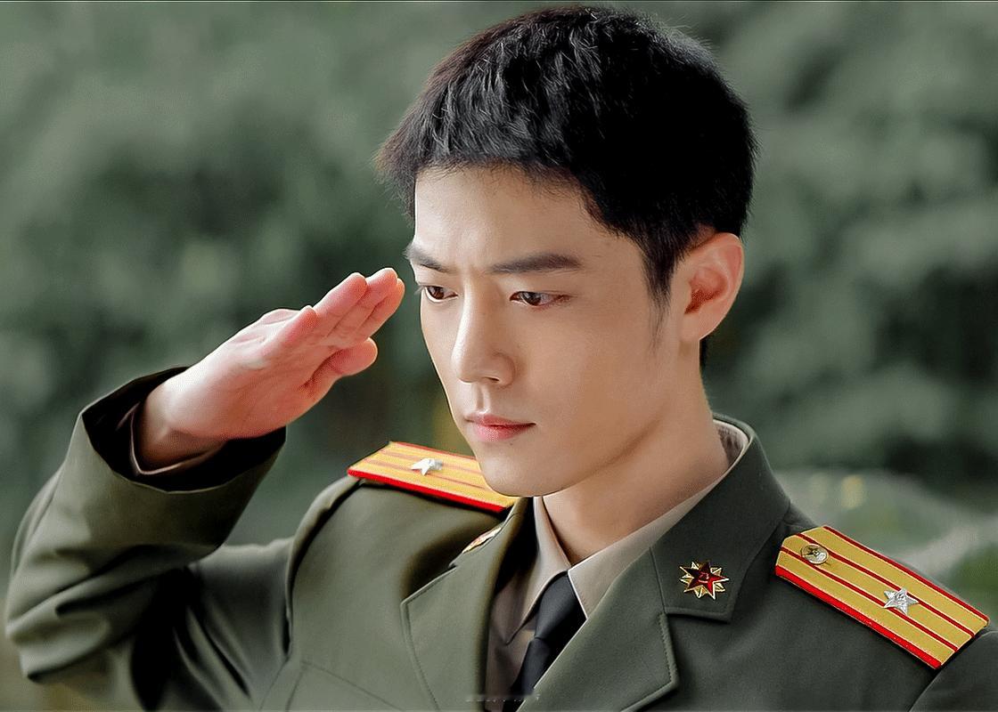 曾经顾一野也是虾圈香饽饽，这几年因为一个角色胜过一个角色，每个角色都踢开天花板的