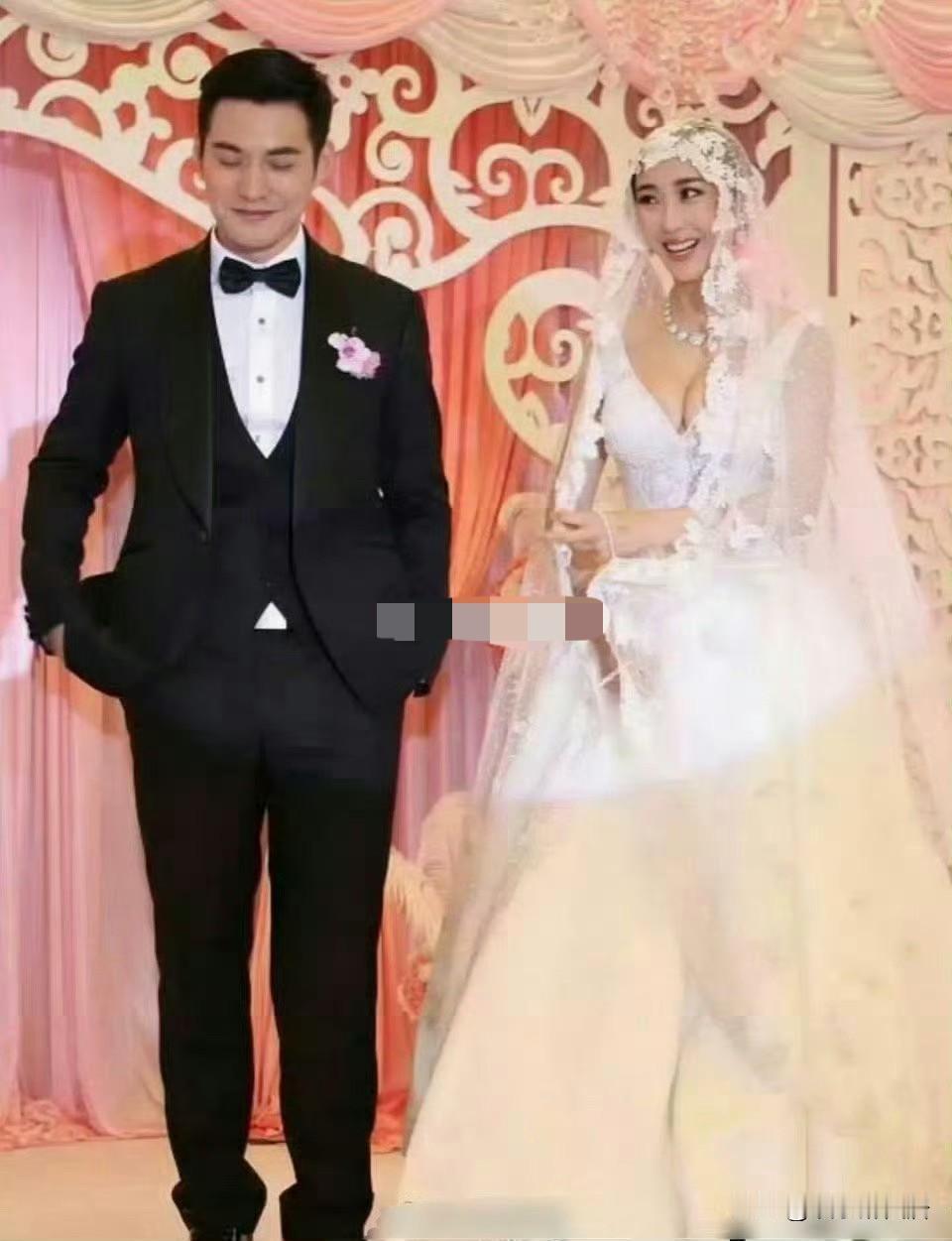 我有一种预感，杜若溪大概率是严屹宽这一生中最完美的老婆，不仅人美心善，身材也