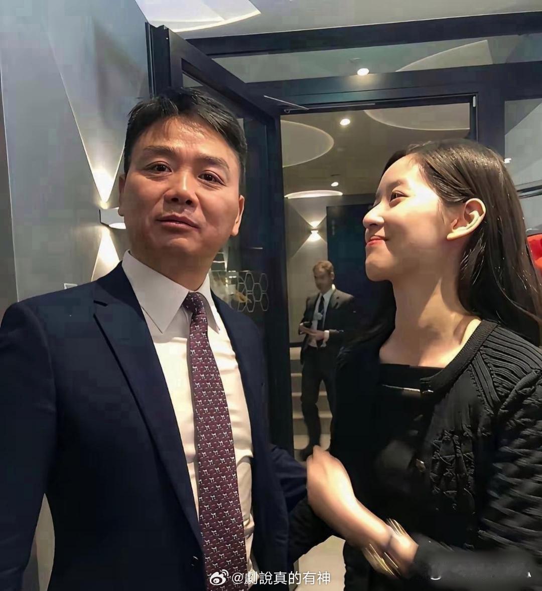 还得是男人最懂男人！我问我爸，刘强东50多了，啥都不缺，为啥新开公司叫...