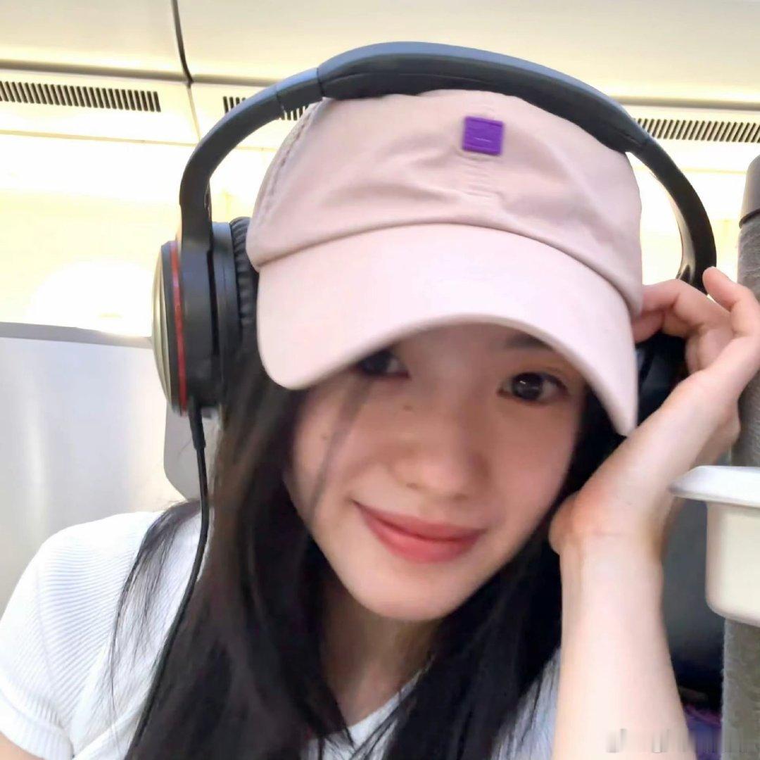 #刘浩存#Hi姐姐今天开不开心！？​