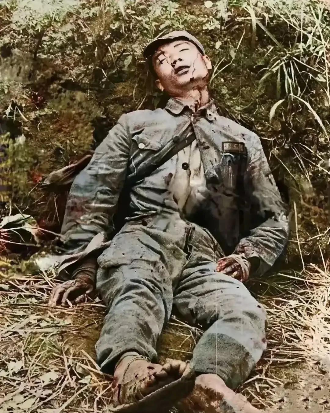 侵华日军镜头里战死的八路军。侵华日军镜头下的英烈：一帧影像，定格八路军的铁血忠
