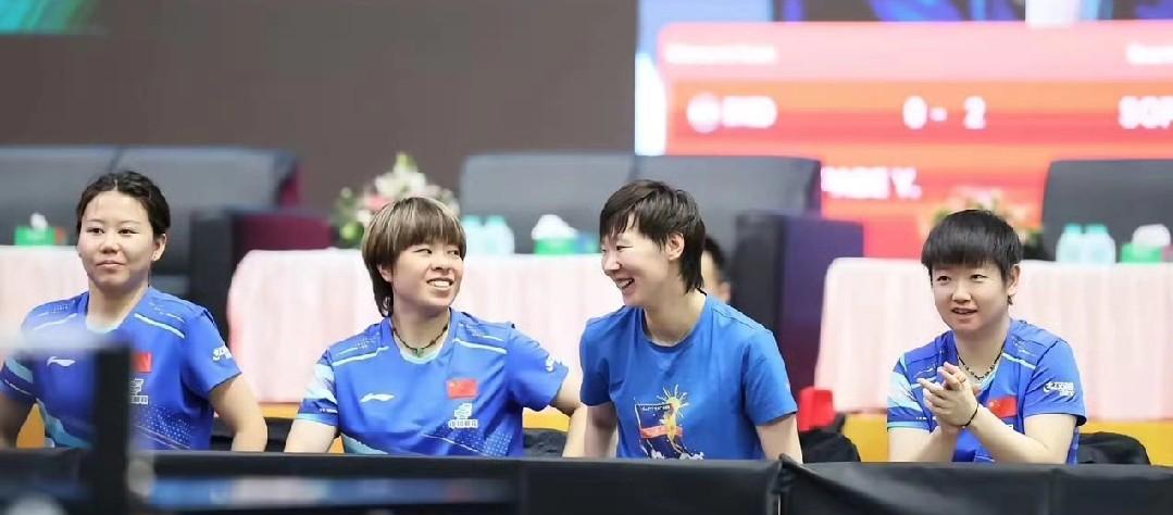 国乒女团晋级决赛刚刚亚锦赛女团半决赛，国乒女团3-0横扫韩国队，强势晋级决赛。