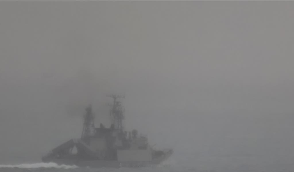 「正义使命-2025」环台军演消息发出后，台湾苏澳中正基地锦江级舰率先出港，2艘