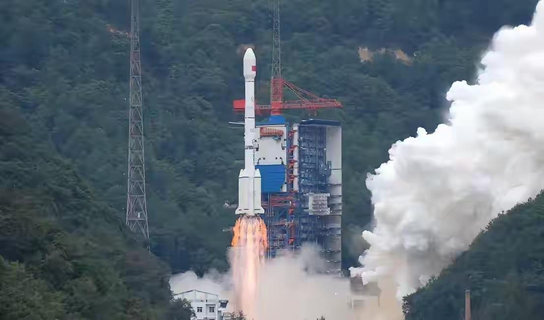一天内两次火箭发射失败！1月17日00时55分，我国在西昌卫星发射中心使用长征