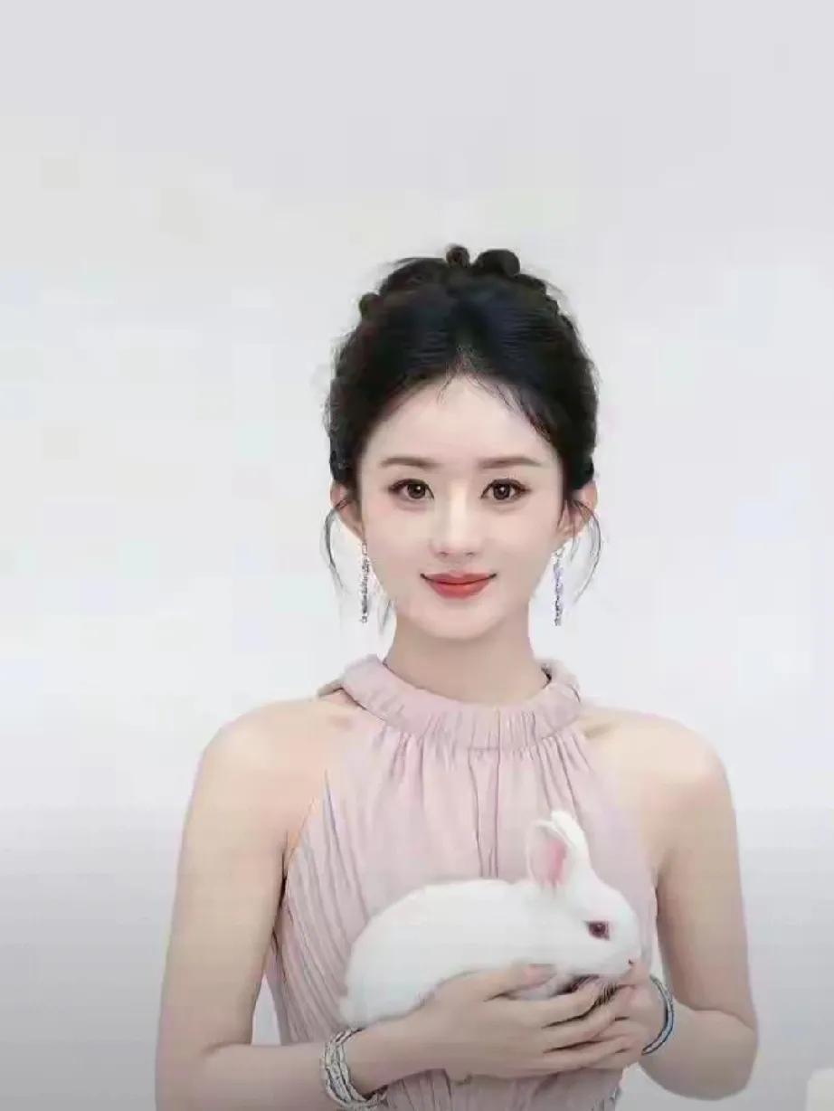 冯绍峰和赵丽颖，曾因《知否》“公费恋爱”火出圈，2018年直接官宣结婚，惊掉众人