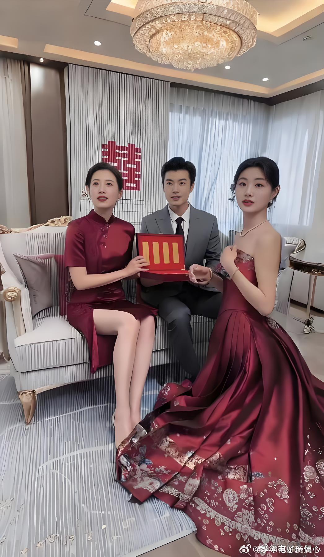 婚礼现场，比儿媳还有排面的婆婆