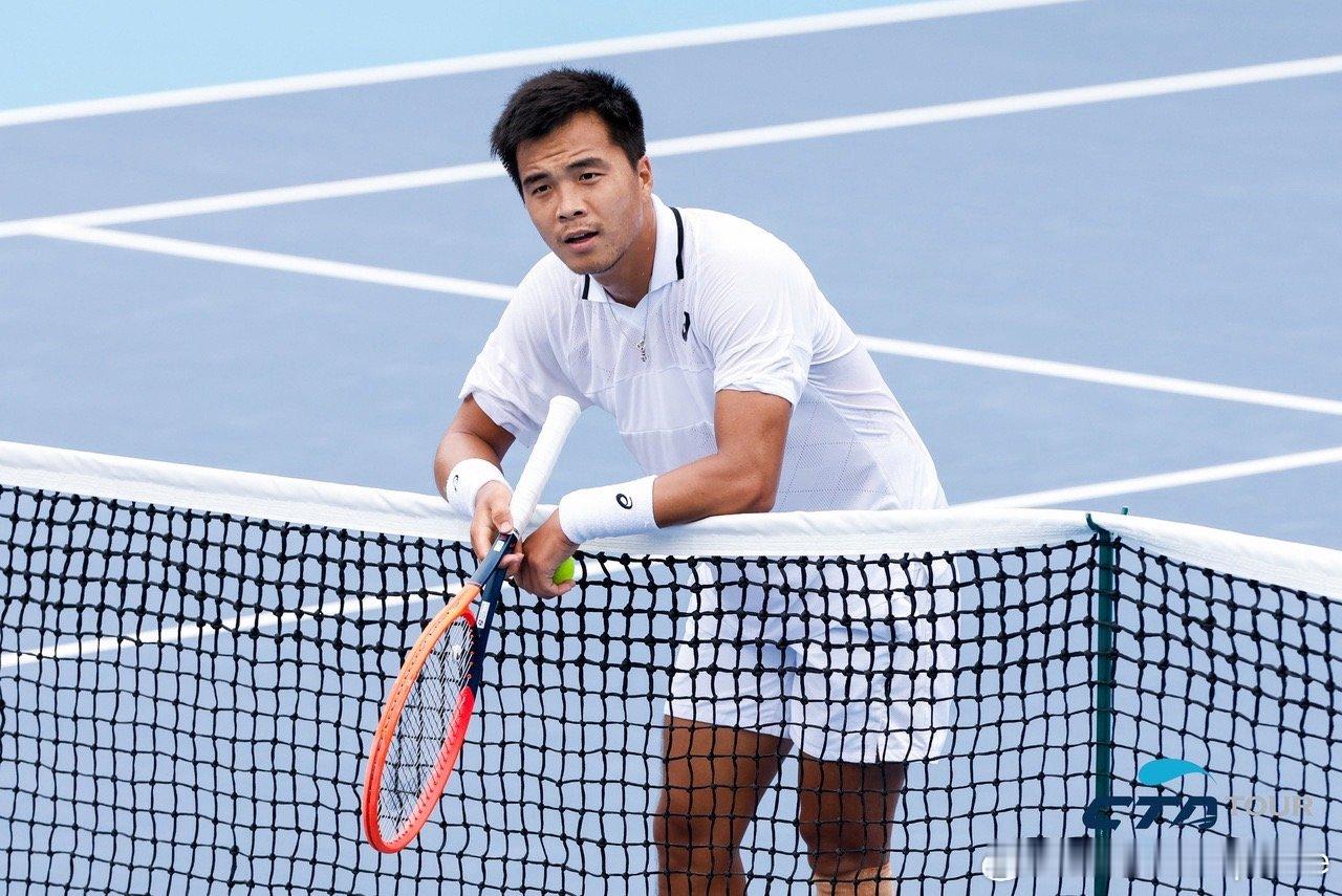 【ATP挑战赛】🇧🇭麦纳麦CH125男单首轮🇨🇳孙发京2-6/3-6🇫