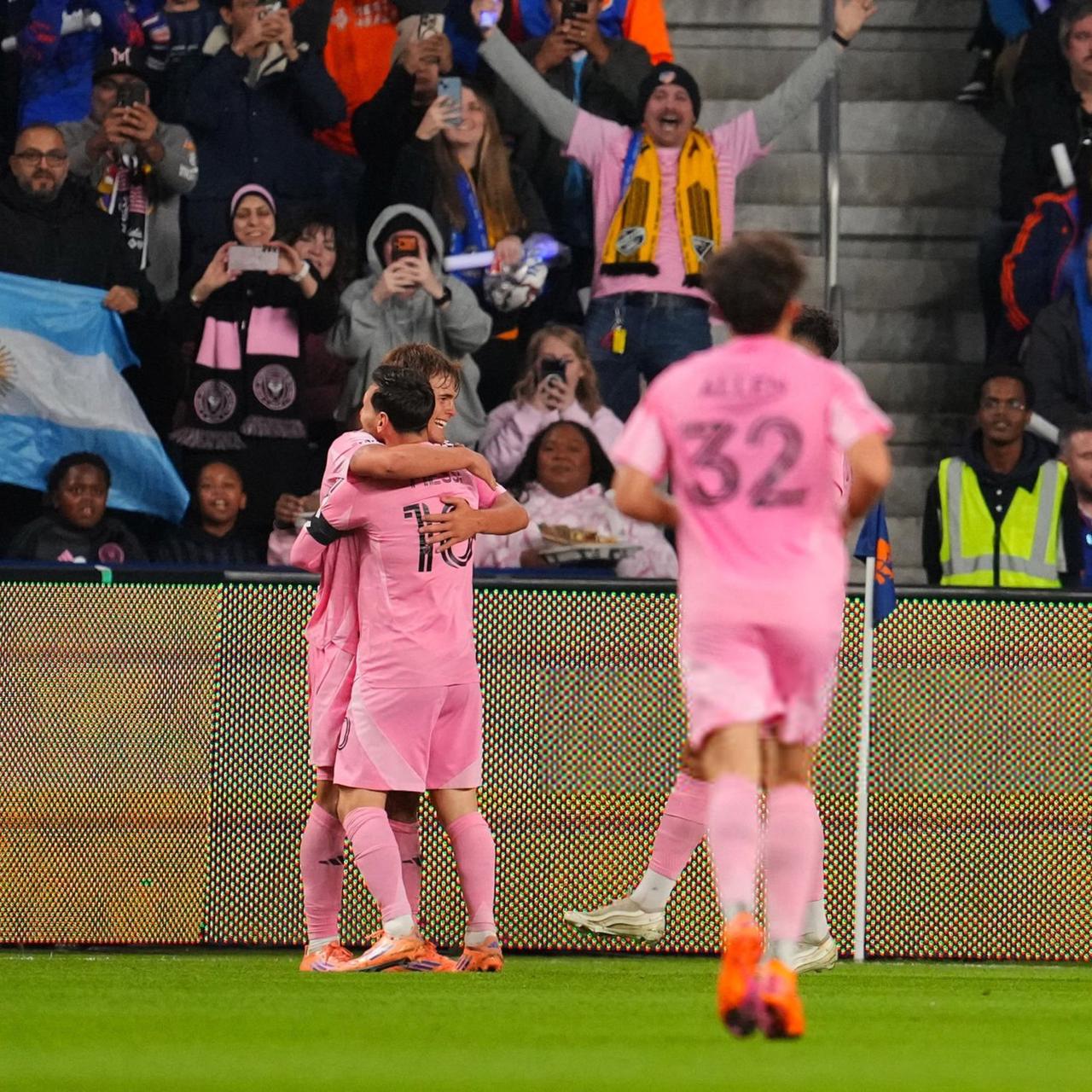 梅西满分表现！迈阿密国际4比0横扫辛辛那提，挺进MLS东部决赛北京时间11月