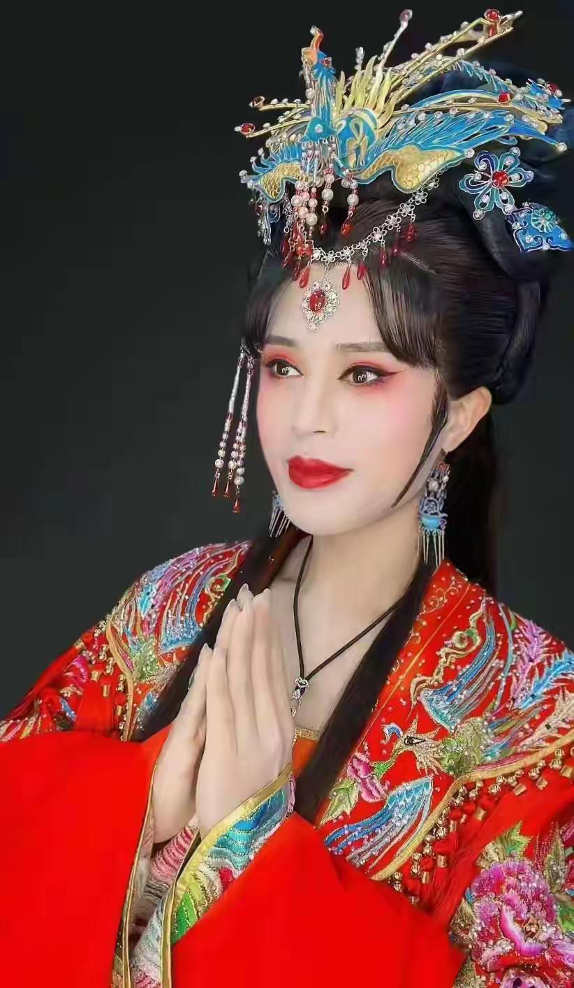 罗大美案这个事件告诉我们两个道理：一是财不露白，二是防人之心不可无。作为拥有