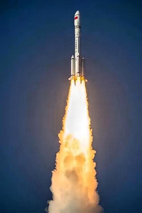 中国航天再破局！酒泉这一发，直接把“太空出租车”开到了全人类面前！就在刚刚