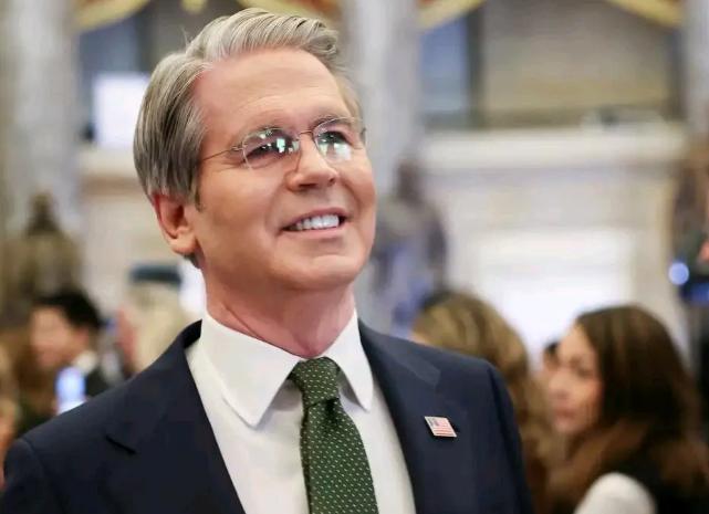 美方财长贝森特声称给中方准备了很多“要求清单”！3月13日，白宫方面证实，中