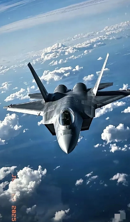 B-2轰炸机伊朗，美国骗了全世界，用行动宣告一个时代的到来。此前，美国在空袭伊