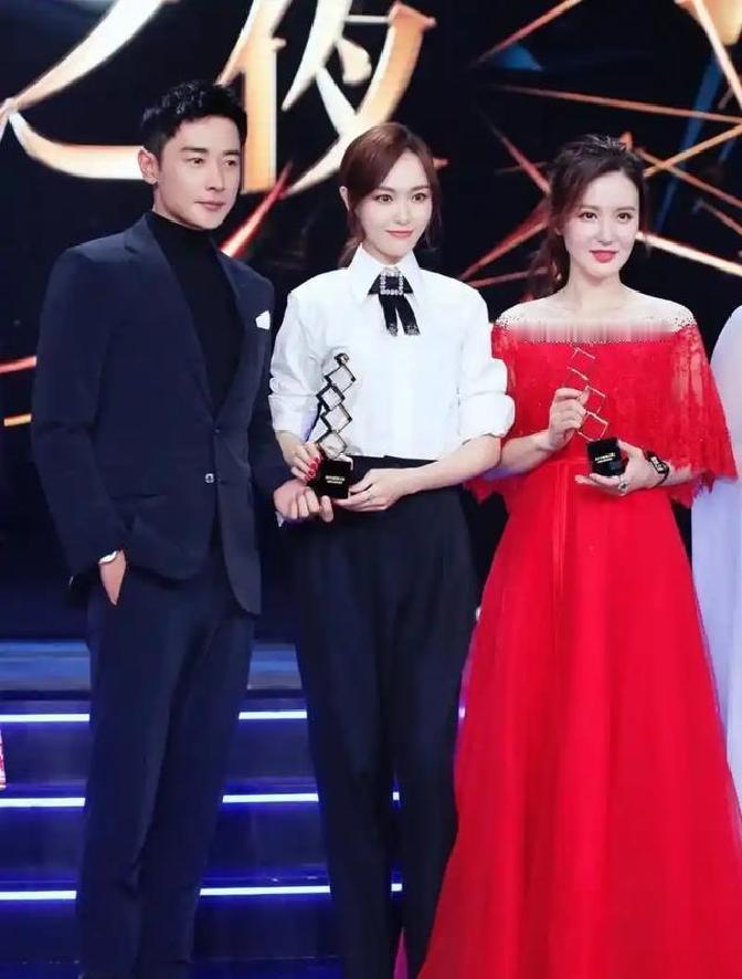 一对在圈里被夸了好多年的“模范夫妻”，现在被爆很可能已经各走各路了，这事一出来，