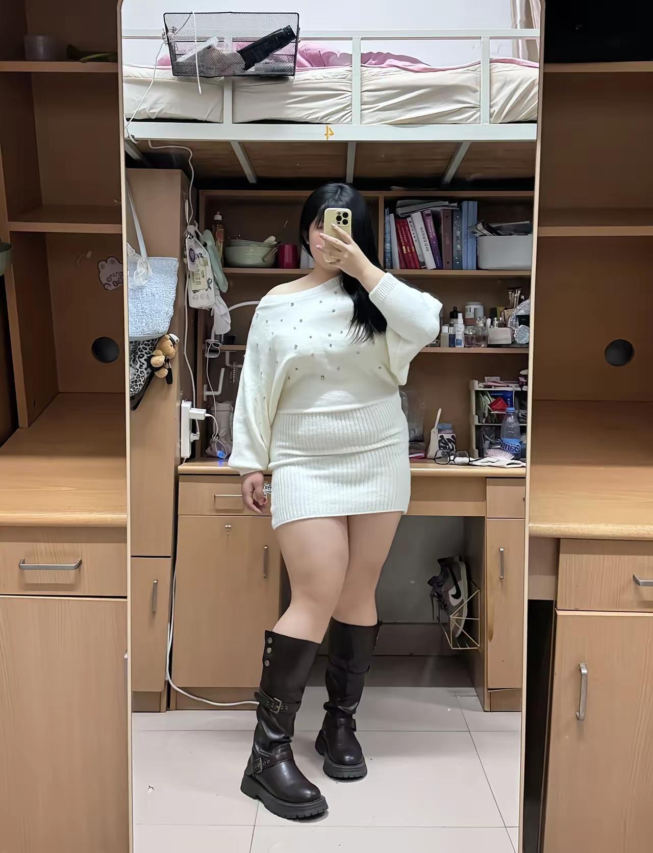 闺蜜都嫌弃我太胖了，我哪里胖啦！