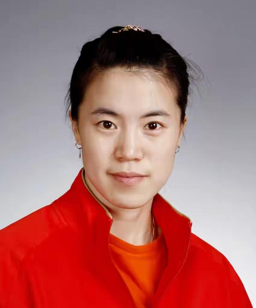 王楠和王励勤的矛盾在哪里？这两天乒坛不安静，王楠和王励勤被传闹矛盾，球迷一下