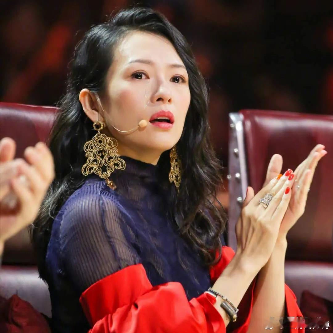 伤官男送食神女什么礼物最好这是食神女几乎无法拒绝的核心选项，完全踩中食神“主口福