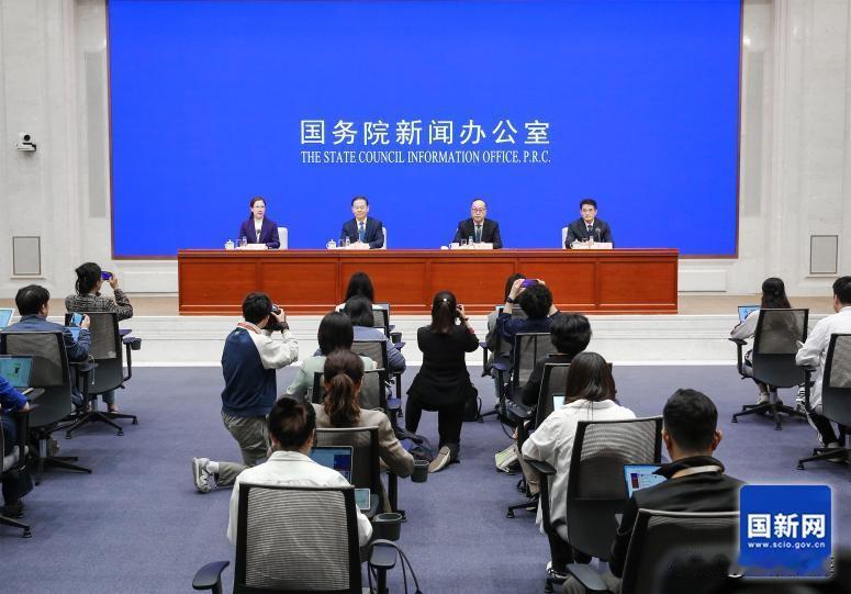期待落空？人社部例行发布会未提及今年职工养老金调整，大家放平心态！不少退