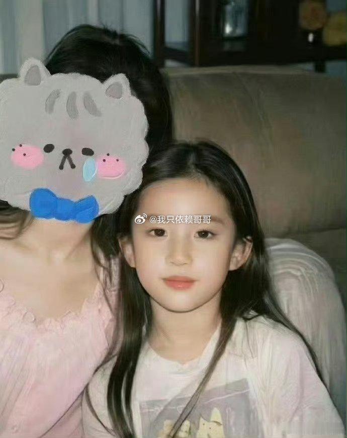 刘亦菲都生不出这么像的小孩，完全可以演她小时候
