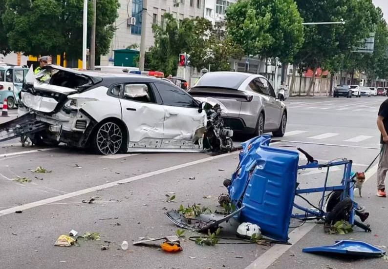哎，切莫酒驾啊，这人还是醉驾。江苏灌南警方刚刚通报：2026年6月15日6时25
