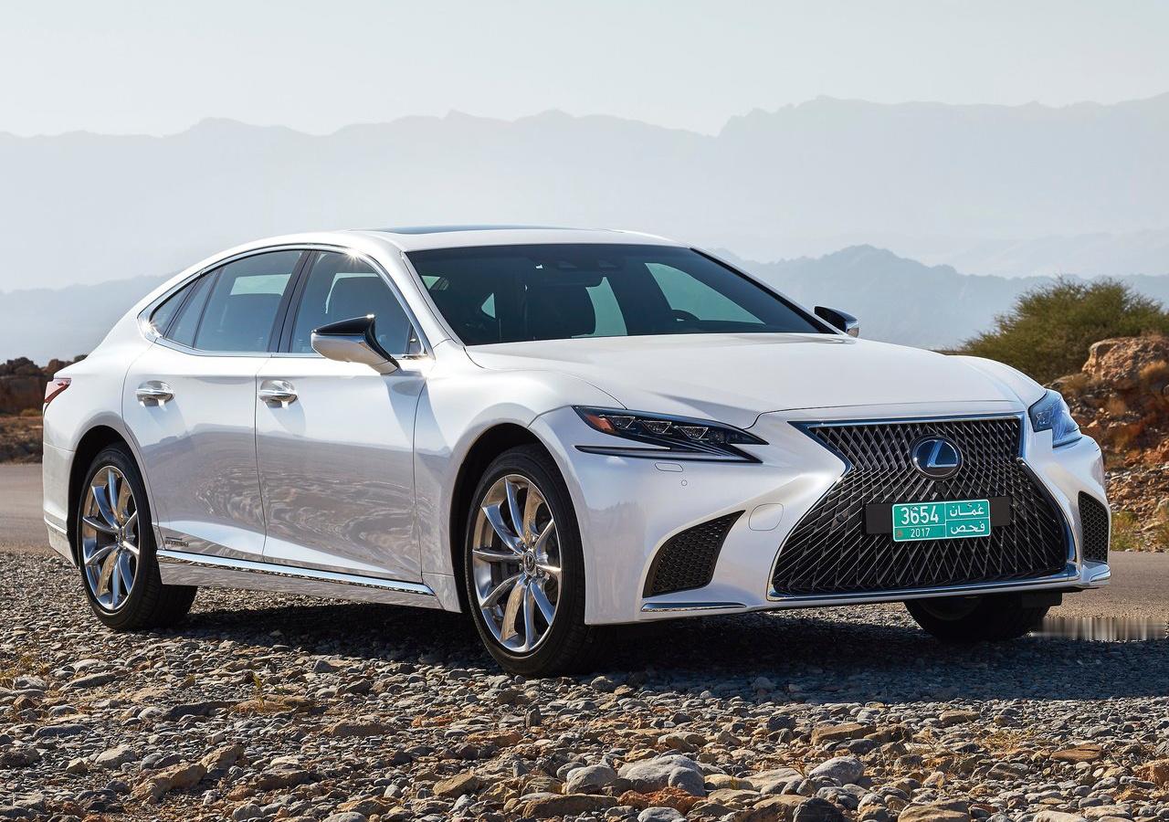 2018款雷克萨斯LS500h，第五代雷克萨斯旗舰大型混动豪华轿车，2...