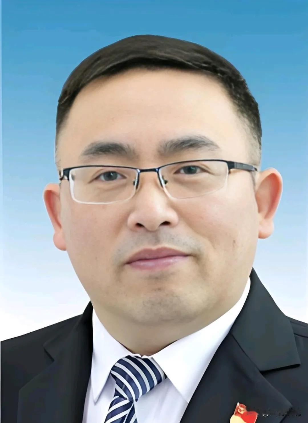 别光盯着庞家那5件文物，经徐湖平签字处置流转出去的珍贵文物“伪作”有1000多件