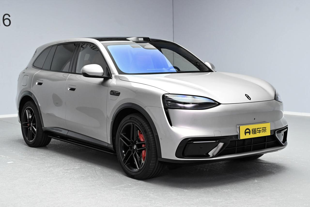 有人觉得问界M6定价高了，不用担心，它必然爆款。增程版预售价26.98万起，