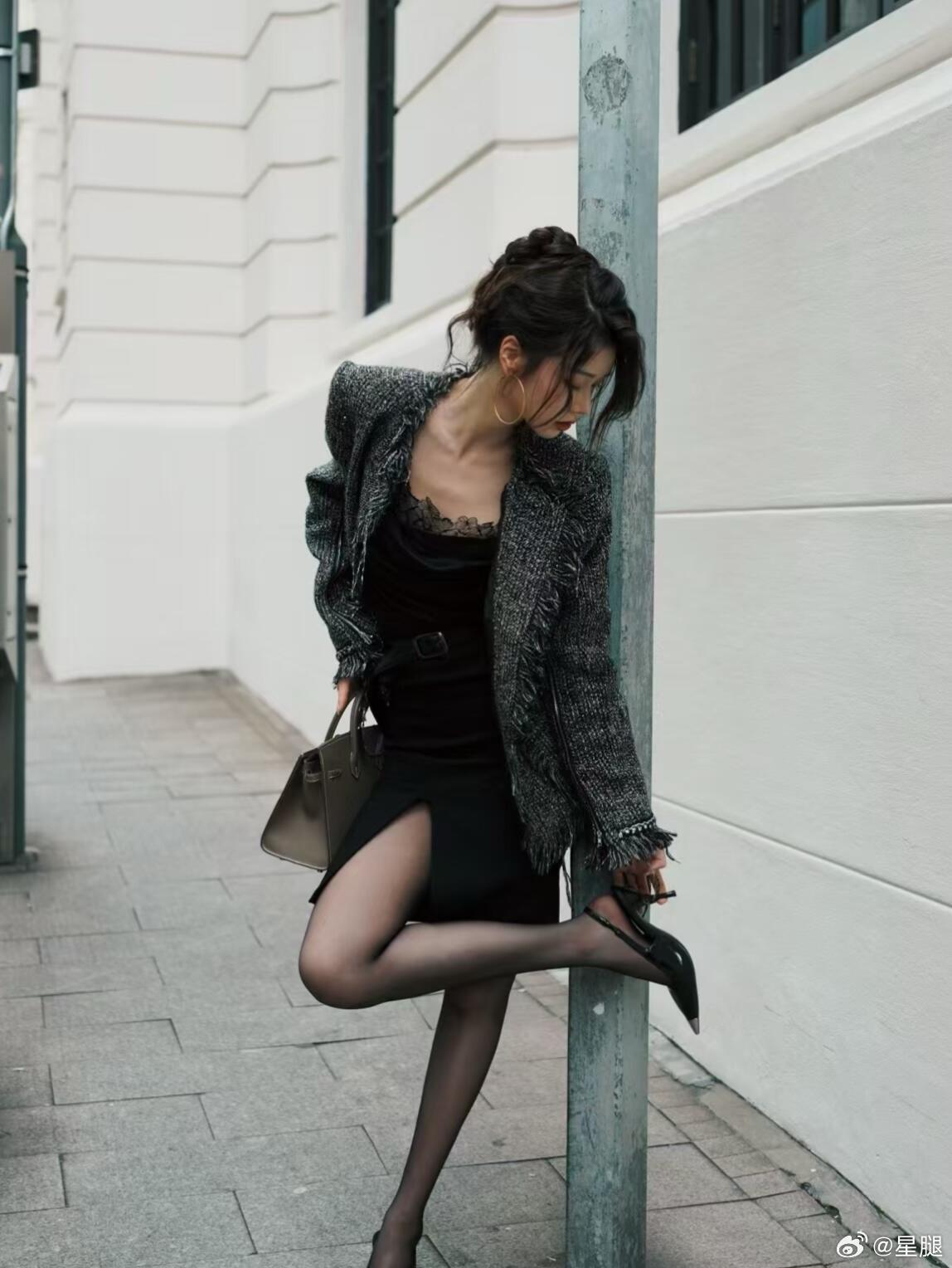 板板酱🖤香港街拍大片翁凡茜