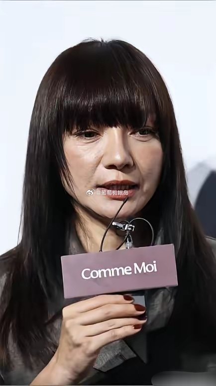 老天呐，当年做梦都想娶回家的女神怎么变成这样了，差点没认出来！中国初代超模春晓