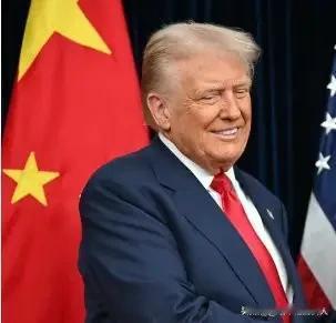 回应来了！[鼓掌]特朗普乘专机回去了，他在专机上又接受了采访，他说:总分10