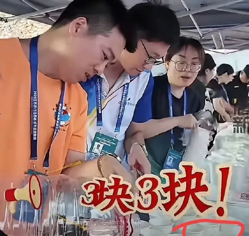 十三太保中的反骨出现了。不是请贝克汉姆的苏州，也不是一场都没赢过的常州，而是