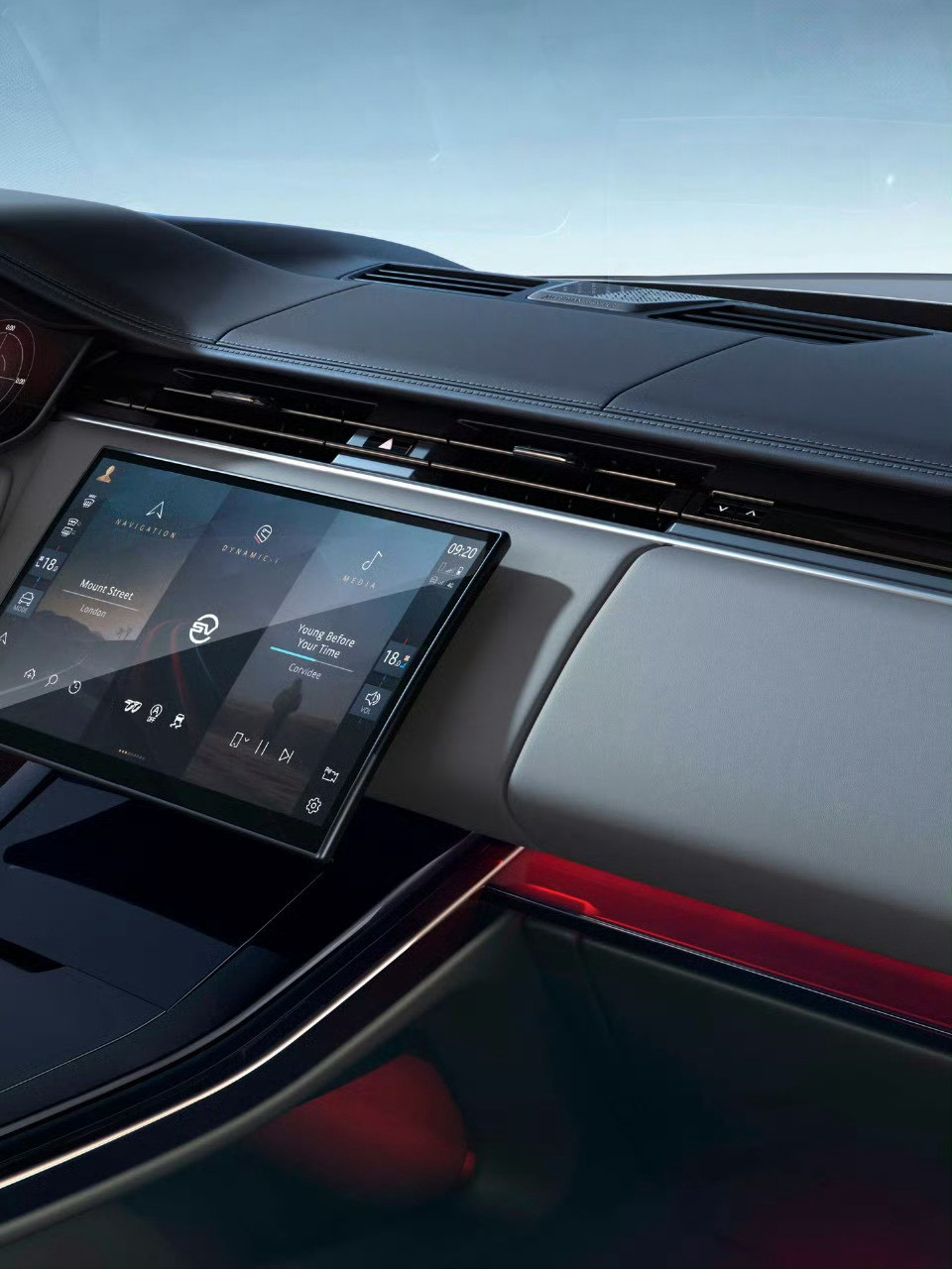 揽胜运动SV这内饰真的帅啊！