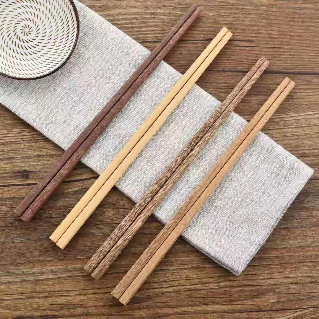 筷子和刀叉哪个更先进？给大家举个例子就明白了，以前，欧美人生产高科技的东西，我
