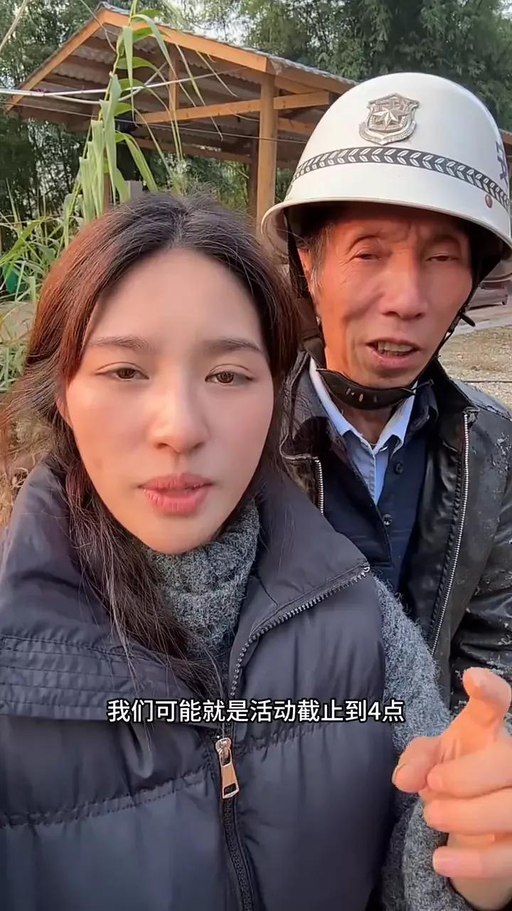 这两天模仿呆呆的人不少，大多都翻车了，成功的极少，也就一个阿梓还算可以。灿灿是因