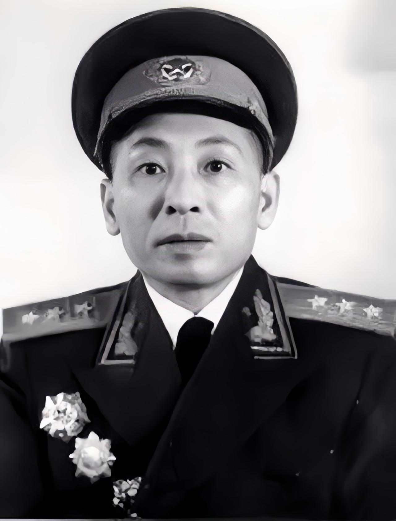 1958年炮击金门前夕，叶飞奉命到北戴河，毛泽东明确交代：你留在北戴河指挥，跟彭