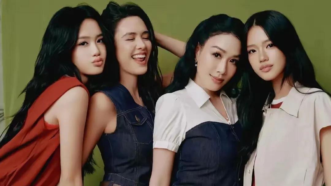 钟丽缇和三个女儿同登杂志封面，展现不同风格的美！母女合拍写真太美啦！