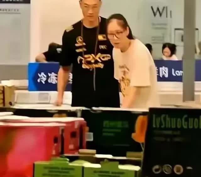 福建女排球员郑益昕已名花有主，男朋友是张常宁老公吴冠希队友朱旭航。朱旭航与吴冠希