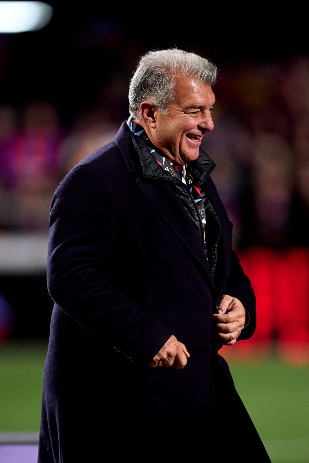 拉波尔塔：我们保证巴塞罗那俱乐部将继续属于其会员所有，我们在面临金融危机时证明了