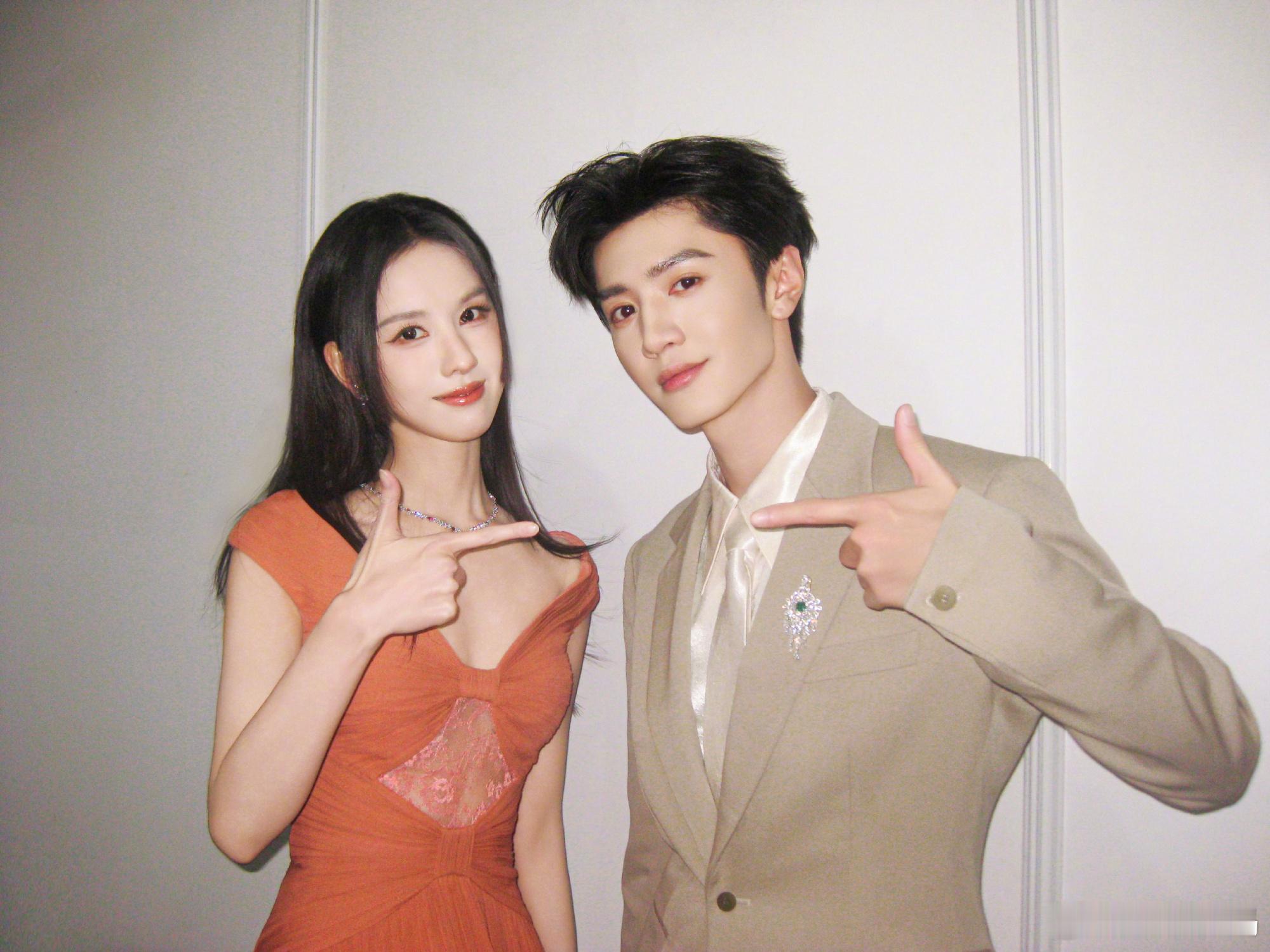 微博之夜神仙同框，像这样的合照请多多放出来🤤🤲🏻微博之夜