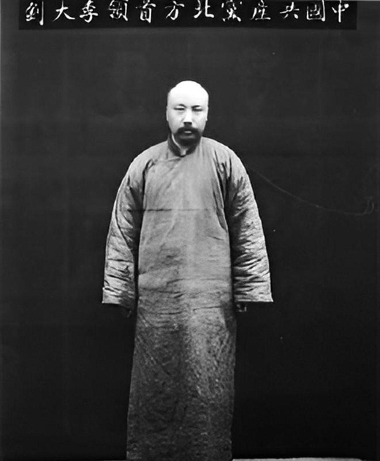 1927年，张作霖在杀与不杀李大钊之间犹豫不决，蒋介石的一封电报，让张作霖下定了