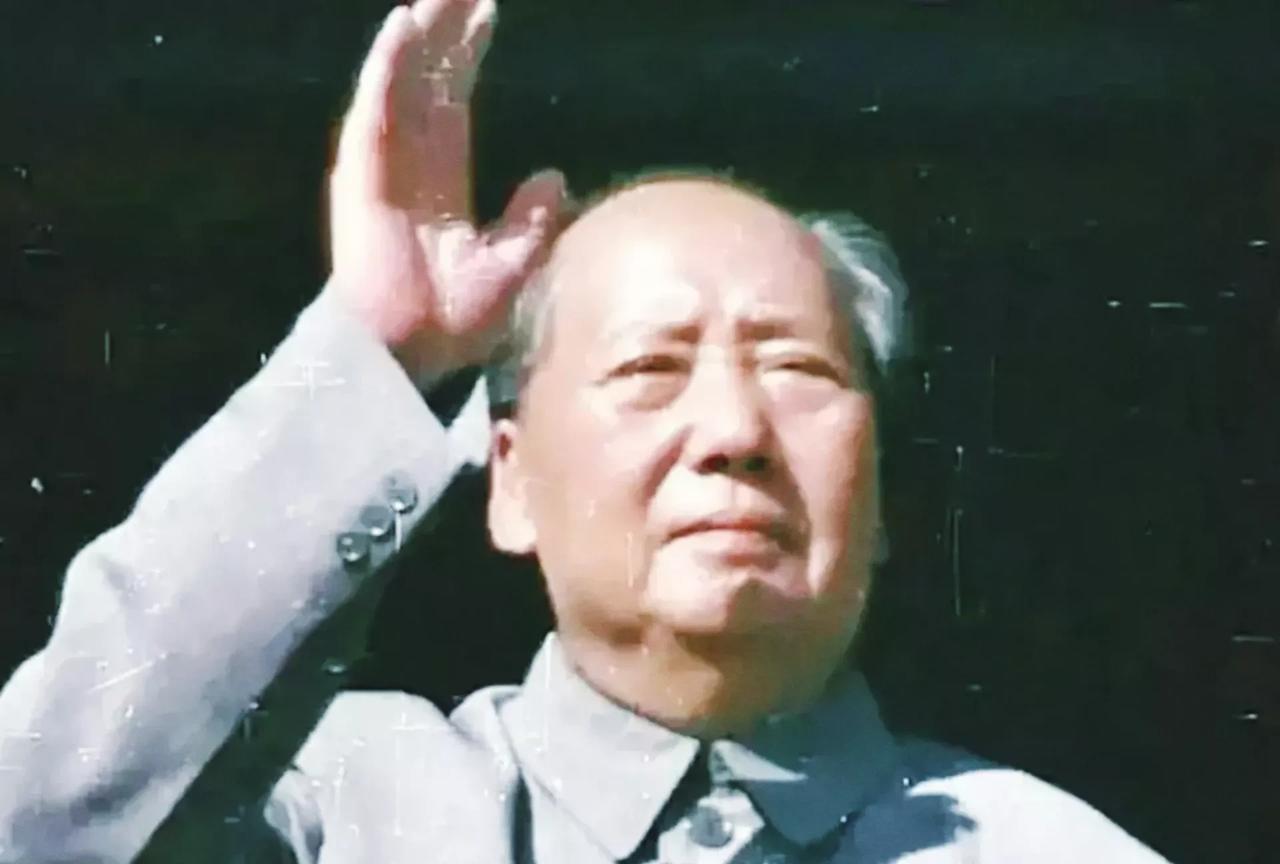 读传记后，就能发现，教员年轻的时候，因为太刚直，只愿坚持真理，不愿与人变通，